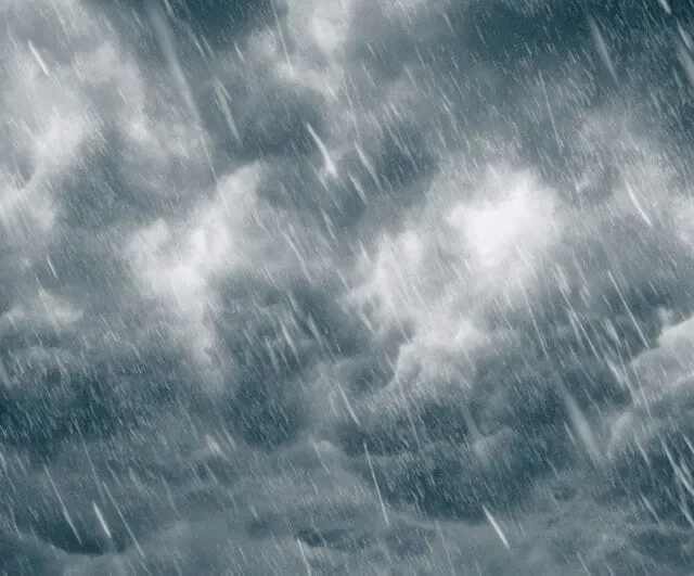 “Verão no inverno”: SC tem alerta para temporais, ventos de 75 km/h e calor atípico nesta segunda-feira