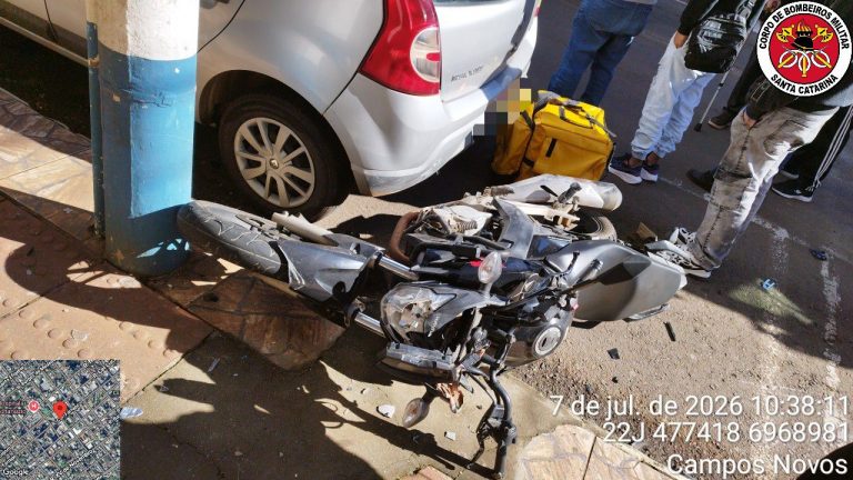 Motociclista sofre traumatismo após acidente em Campos Novos