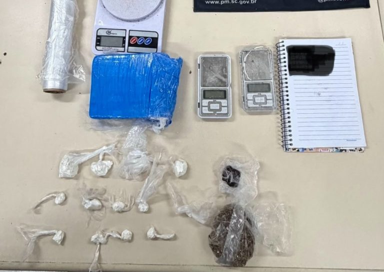 Operação conjunta prende dois suspeitos e apreende mais de 600 gramas de cocaína em Videira e Iomerê