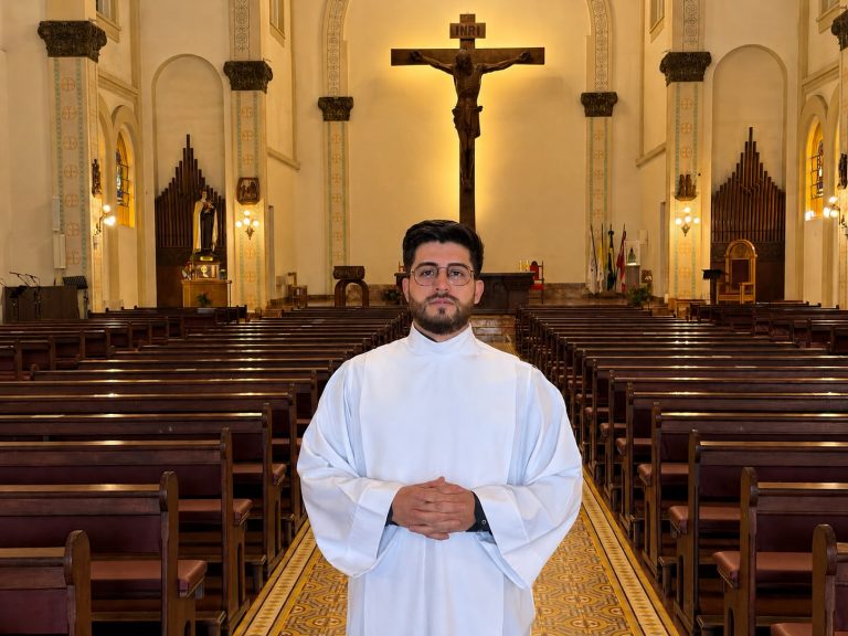 Diocese de Joaçaba realiza ordenação diaconal do seminarista Denilson Telles neste sábado