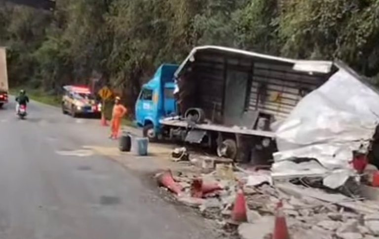 Susto na BR-282: Carreta sem freios quase causa tragédia na ponte Alfredo Ítalo Remor, em Joaçaba