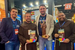 Turismo religioso de Joaçaba é destaque na maior feira católica do mundo