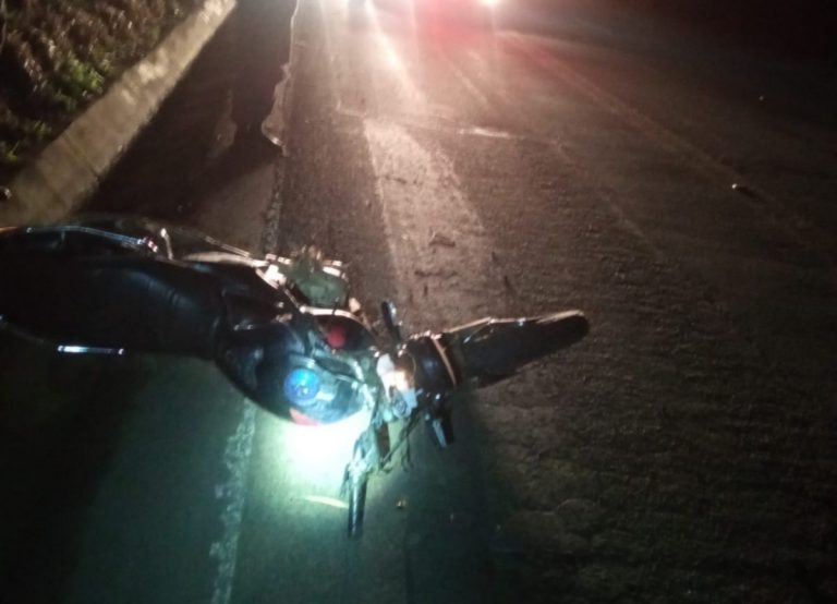 Motociclista fica ferido após queda na SC-135, em Rio das Antas
