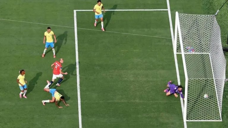 Brasil é derrotado pela Noruega e dá adeus à Copa do Mundo nas oitavas de final