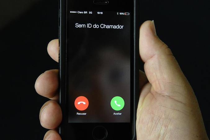 Comissão do Senado aprova projeto para restringir ligações de telemarketing e cobrança