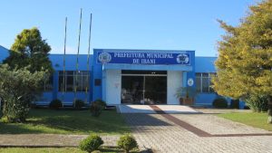Prefeito de Irani está entre os alvos de operação do Gaeco desta quinta-feira