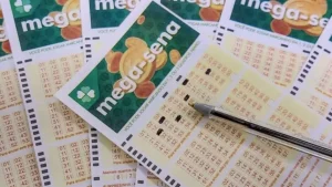 Mega-Sena acumula e vai a R$ 135 milhões; Joaçaba e região faturam na quina e na quadra