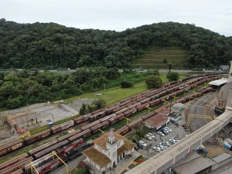 SC trava batalha judicial sobre futuro da concessão de ferrovias e alerta para riscos no interior