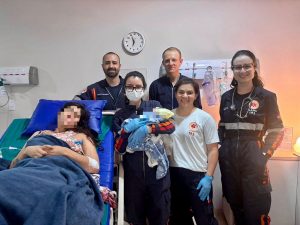 Equipe do SAMU realiza parto de emergência dentro de ambulância em Jaborá