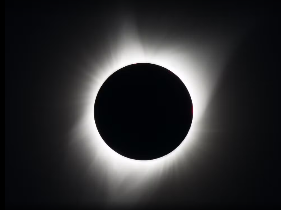 Eclipse solar total acontece nesta quarta-feira; saiba onde o fenômeno será visível