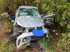 Grave acidente entre dois caminhões, van e carro deixa feridos na BR-282