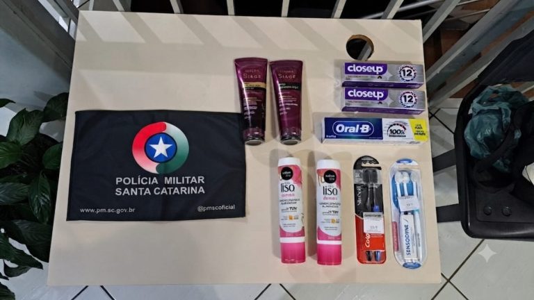Homem é preso após furtar produtos de farmácia em Videira