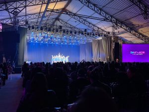 Primeira noite do 33º Dance Joaçaba reúne dança, talento e emoção no Centro de Eventos Dario Bortoluzzi