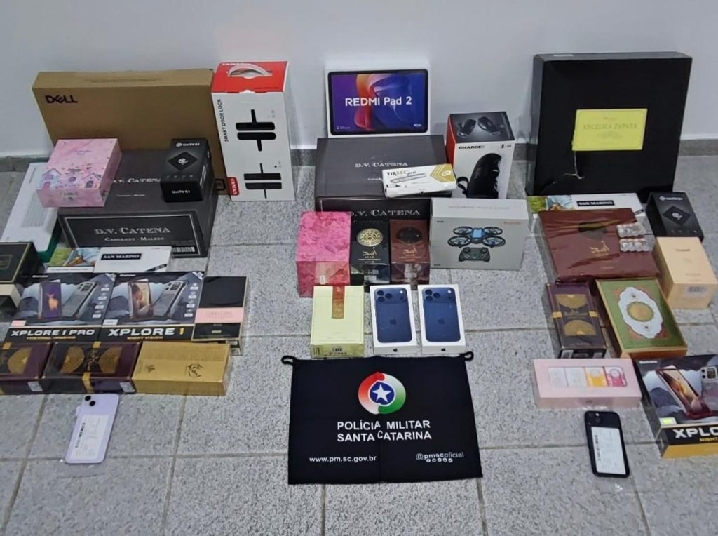 PM apreende mercadorias do Paraguai em ocorrência de descaminho em Herval d’Oeste