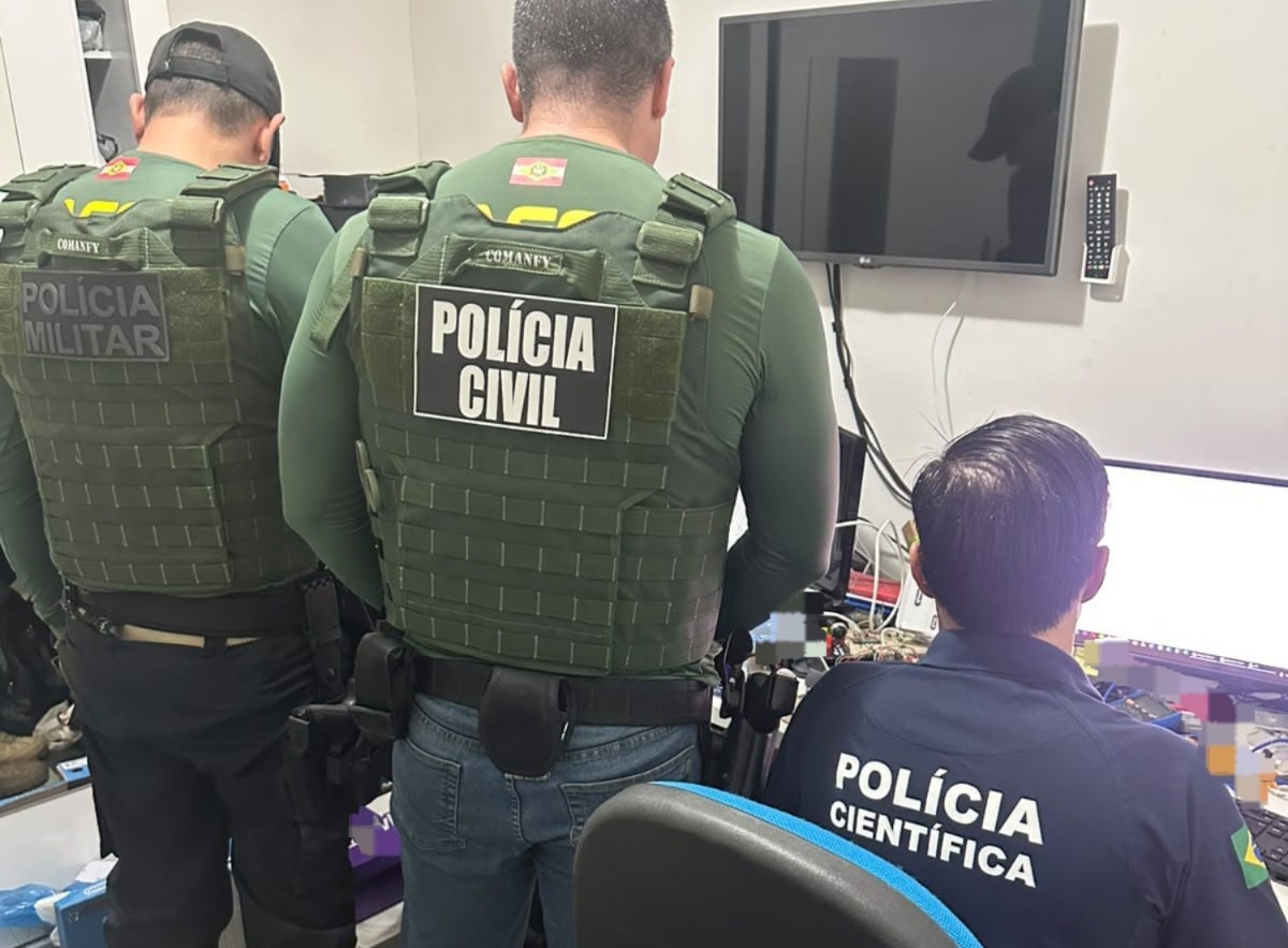 GAECO cumpre mandado em Concórdia durante investigação sobre material de abuso sexual infantil