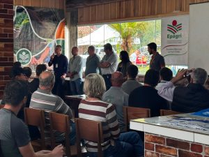 Encontro promove ações voltadas fortalecimento da apicultura na região