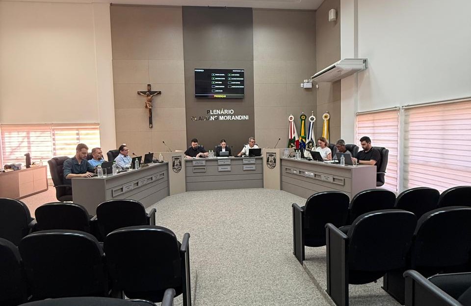 Câmara de Joaçaba inicia análise do relatório final da CPI da Prefeitura