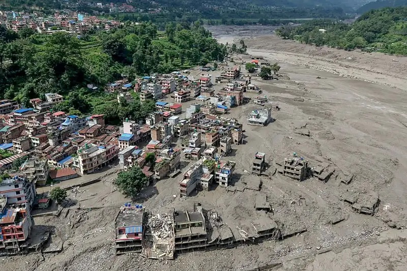 Fotos: Veja o que se sabe sobre enchente que causou destruição no Nepal
