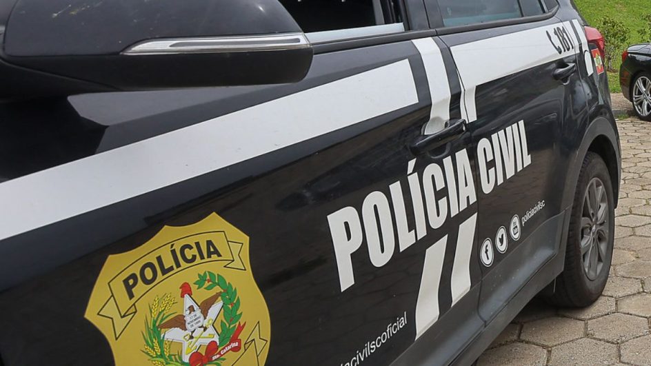 Polícia Civil prende homem condenado por estupro de vulnerável, estelionato e ameaça em Joaçaba