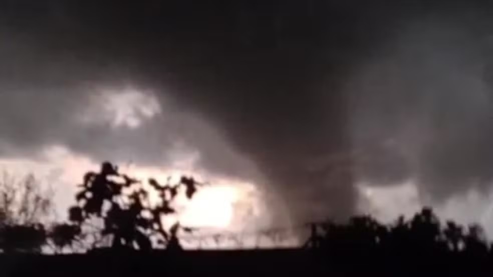 Novo tornado atinge o RS; Estado tem diversos danos por causa do temporal