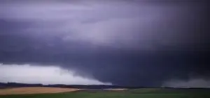 Defesa Civil confirma passagem de tornado no Oeste de Santa Catarina