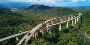 Brasil precisa dobrar investimento em infraestrutura para zerar déficit histórico, aponta CNI