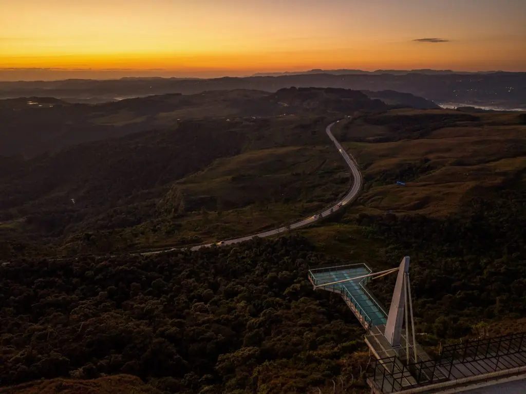 Frio retorna a Santa Catarina com risco de geada e mínimas de 0 °C na segunda-feira