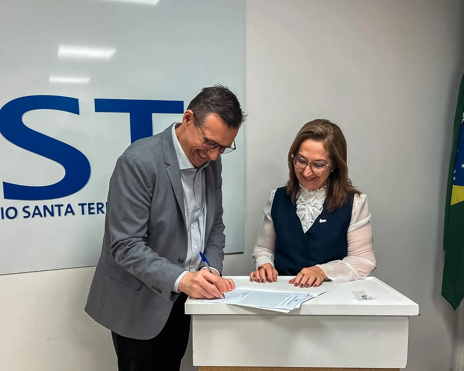 HUST realiza mudança nas Diretorias Técnica e Clínica