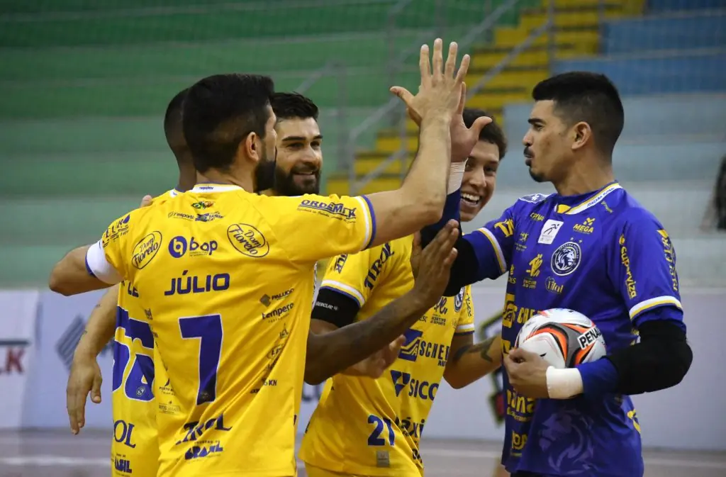 Joaçaba Futsal vence o Catanduvas e garante classificação às quartas de final da Série Prata