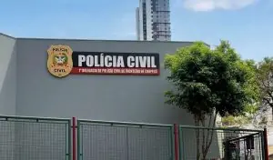 Polícias Civis de Santa Catarina e do Rio Grande do Sul prendem mulher suspeita de atear fogo e matar o companheiro em Chapecó