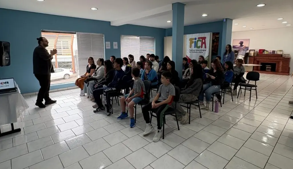 FICA 2026 reúne cerca de 500 estudantes na primeira etapa de provas em Joaçaba