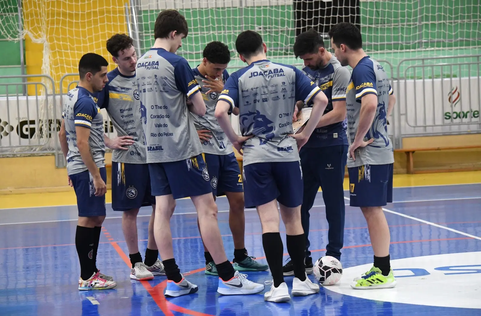 Joaçaba Futsal enfrenta o Rio do Sul pelo jogo de ida das quartas de final do Catarinense
