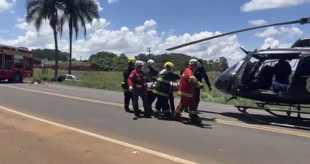 Acidente na BR-153, em Concórdia, deixa sete vítimas e mobiliza helicóptero da Polícia Civil