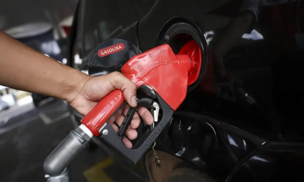 Nova lei entra em vigor e aumenta rigor das penas para furto, roubo e receptação de combustíveis
