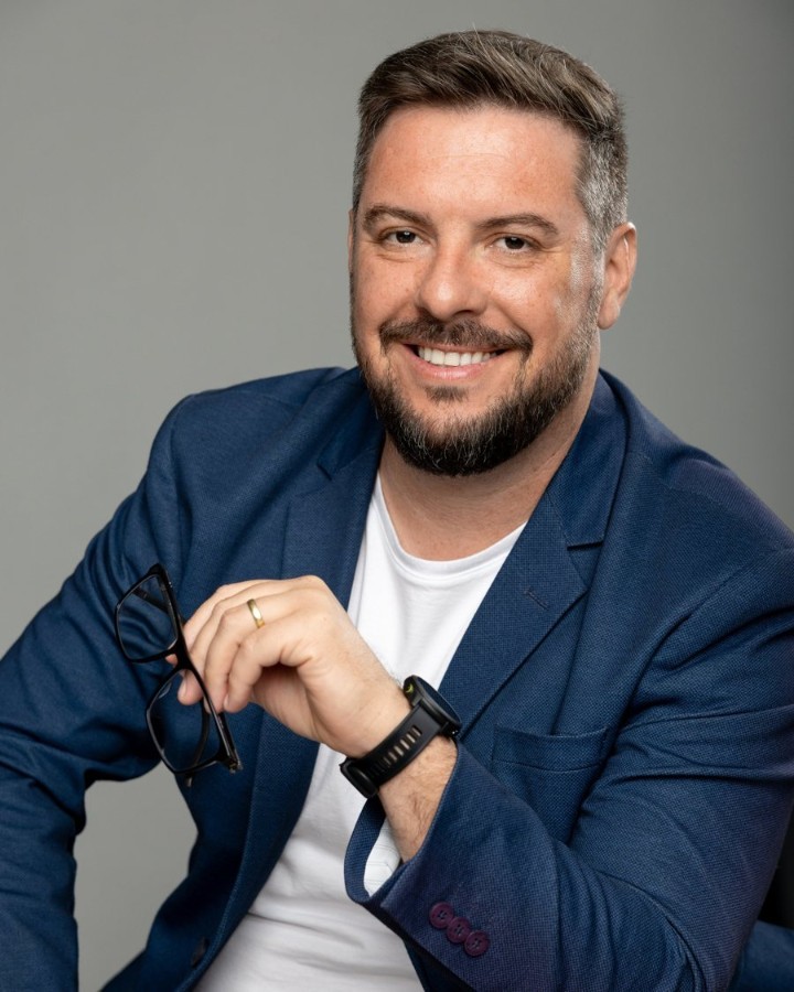 Éder Luiz, jornalista e consultor de comunicação
