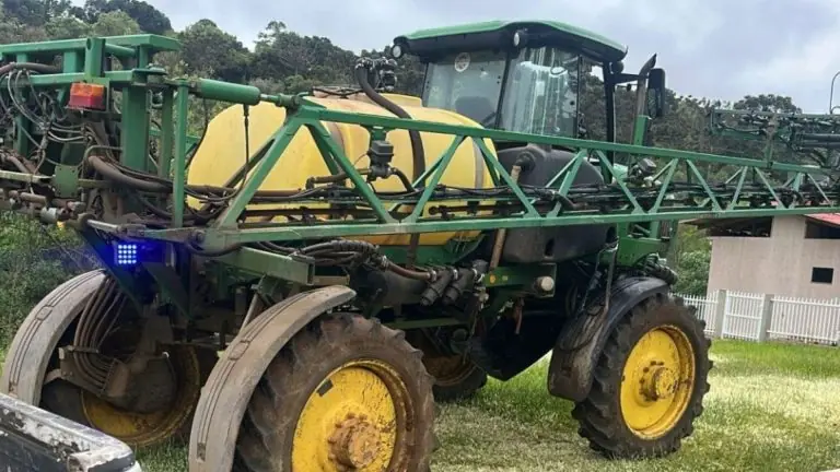 Homem é condenado a mais de 10 anos por tentar atropelar policial com máquina agrícola em Fraiburgo