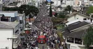 49ª Romaria de Nossa Senhora Aparecida reúne cerca de 100 mil pessoas em Campos Novos