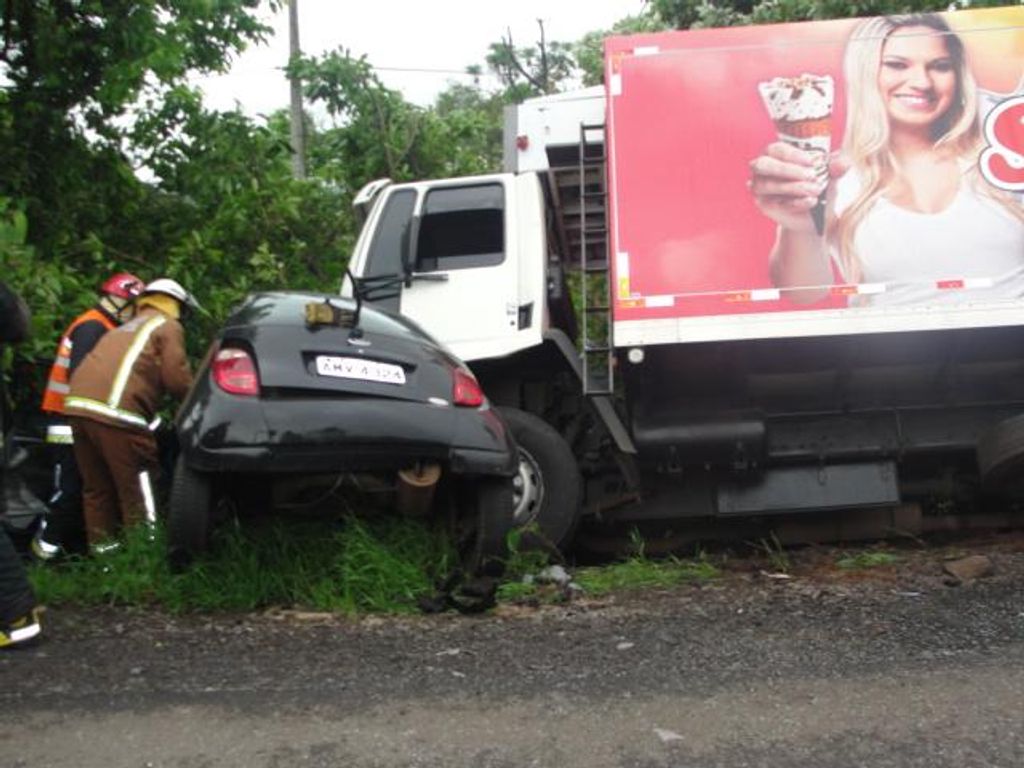 Moradora de Herval morre em acidente na SC-355