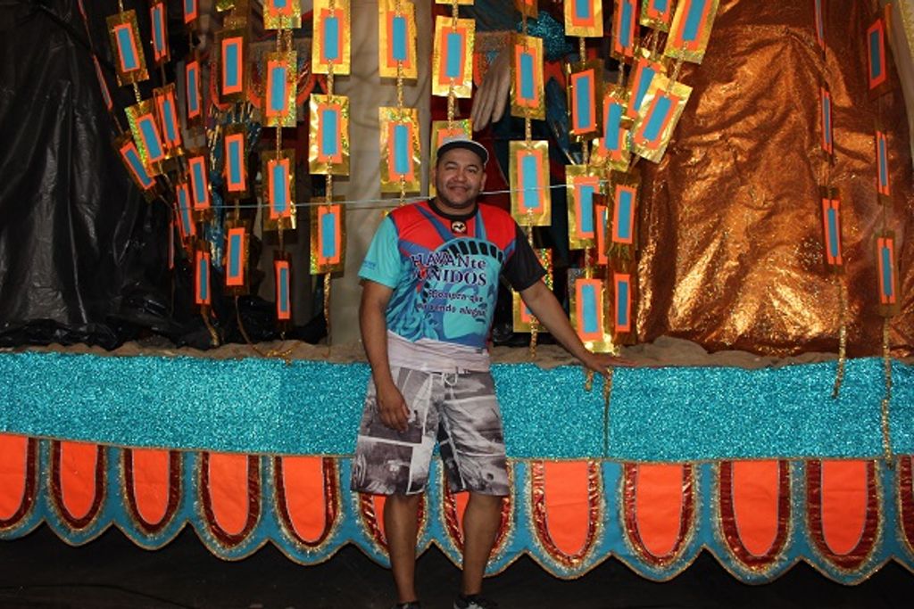 Unidos do Herval aposta no luxo para 2014