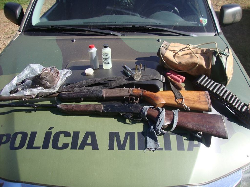 PM Ambiental apreende armas no interior de Herval