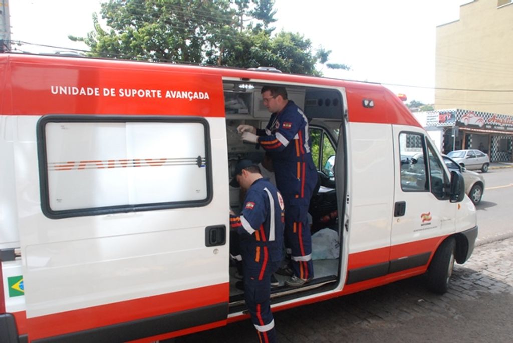 Dois feridos em acidente no centro de Joaçaba