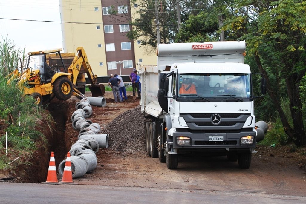 Seguem trabalhos do programa Mais Asfalto