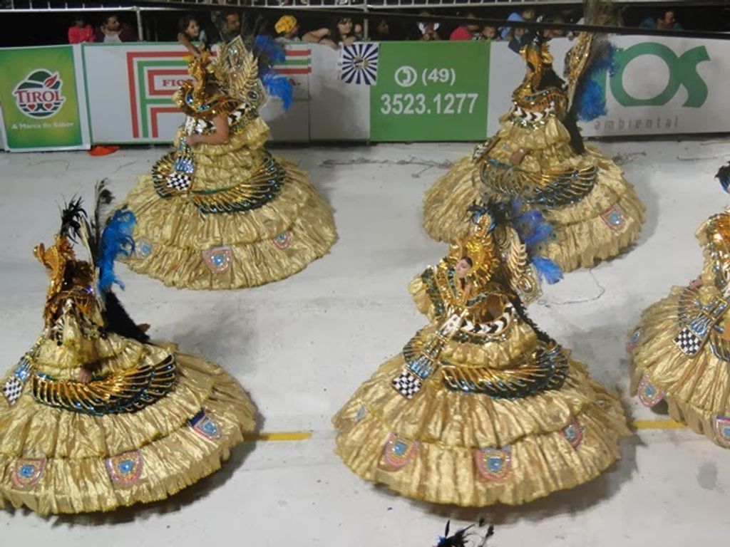 Azul e branco na busca pelo título 2014