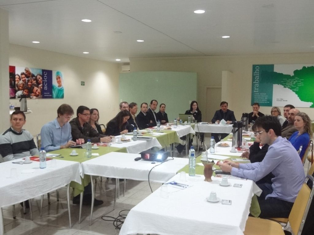 ACIOC recebeu empresários para palestra