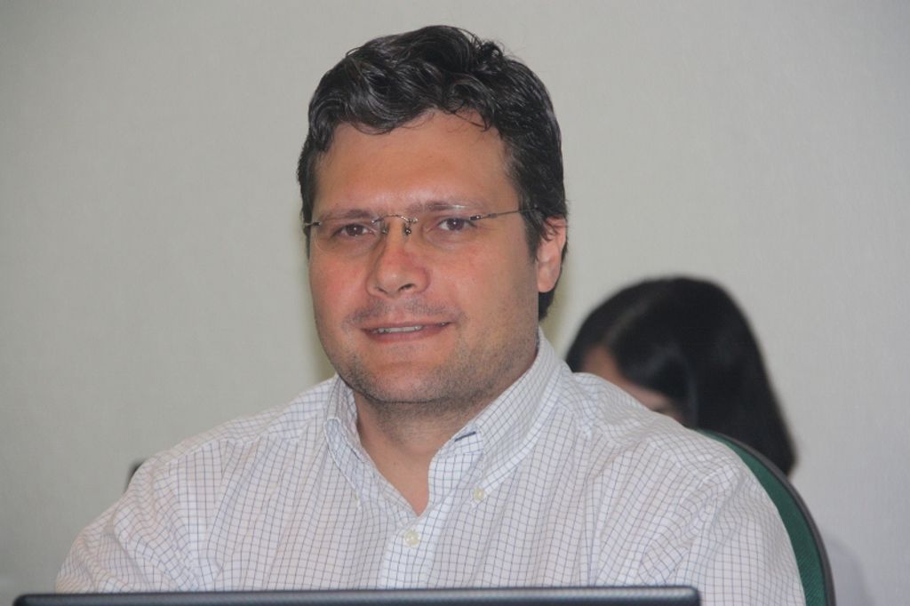 Vereador questiona pavimentações em Joaçaba