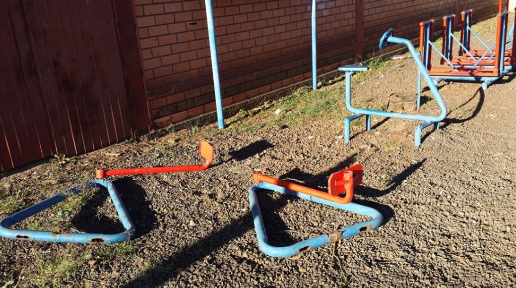 Prefeitura abandona patrimônio público