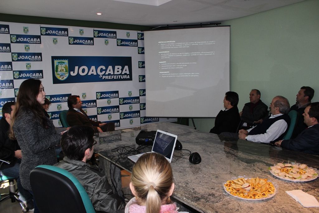 Lançada a nova campanha da coleta seletiva de lixo