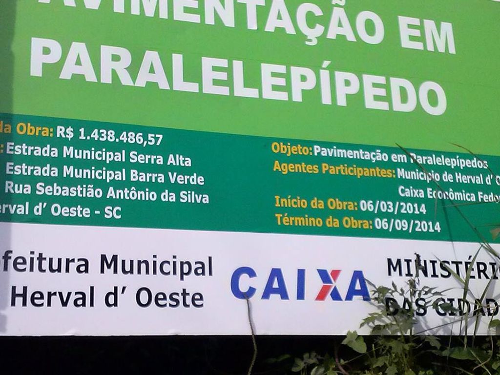 Prazo para conclusão de obra vence em Herval e rua ainda não está pavimentada