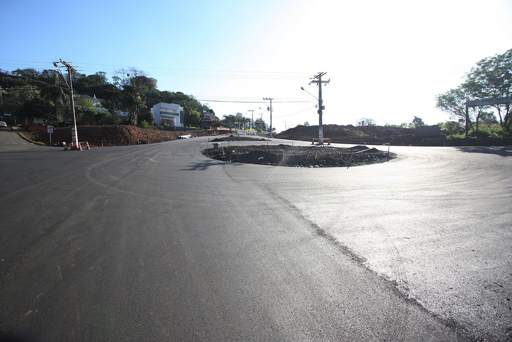 Mais de 50% das obras do Acesso Adolfo Zigelli já estão prontas