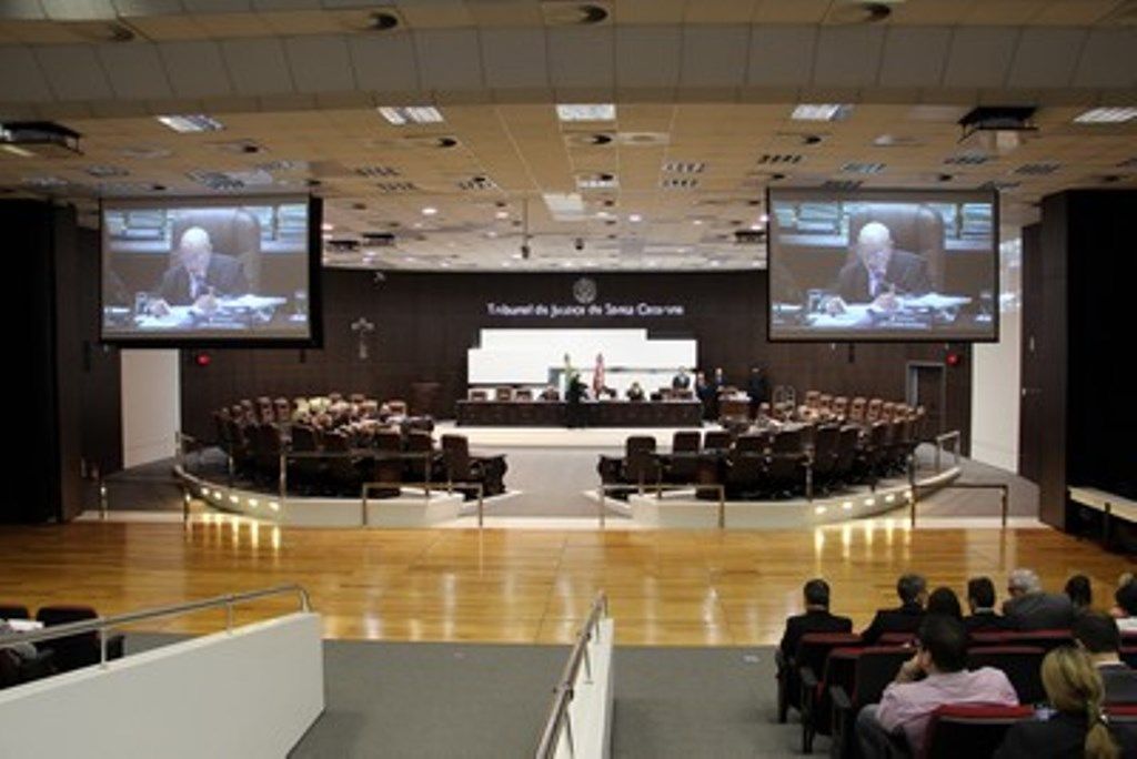 TJ decide receber denúncia contra deputado Titon e mais 45 indiciados